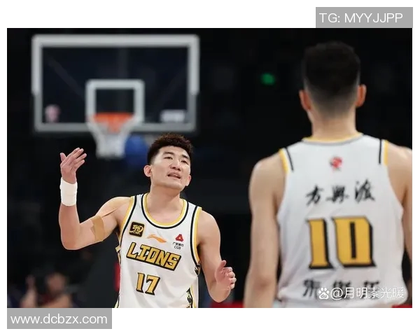 CBA浙江广厦对战上海精彩回放全程回顾与赛后分析