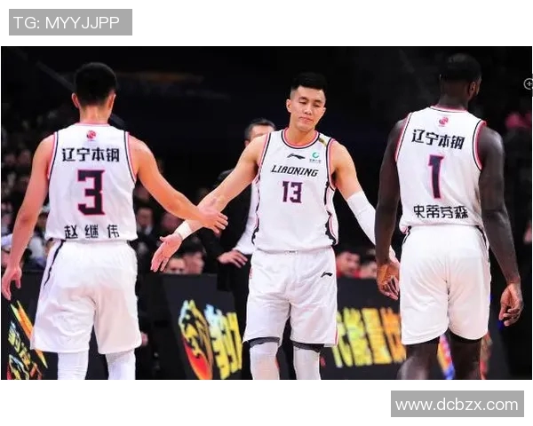 CBA辽宁队对阵新疆队精彩对决腾讯体育全程直播不容错过